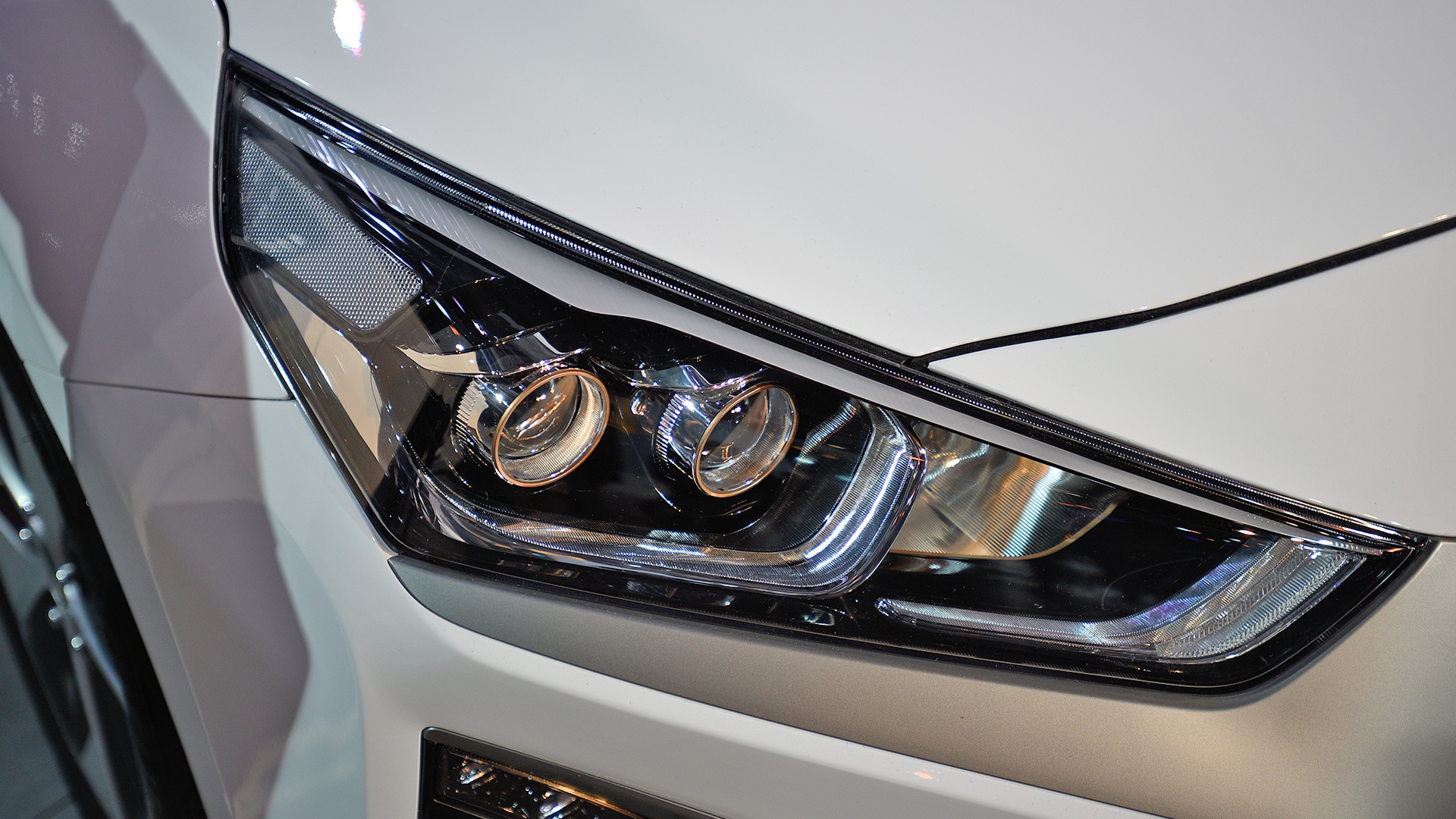 Hyundai Ioniq 2018 STD Exterior