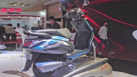Hero Maestro Edge 2015 ZX - Price in India, Mileage, Reviews