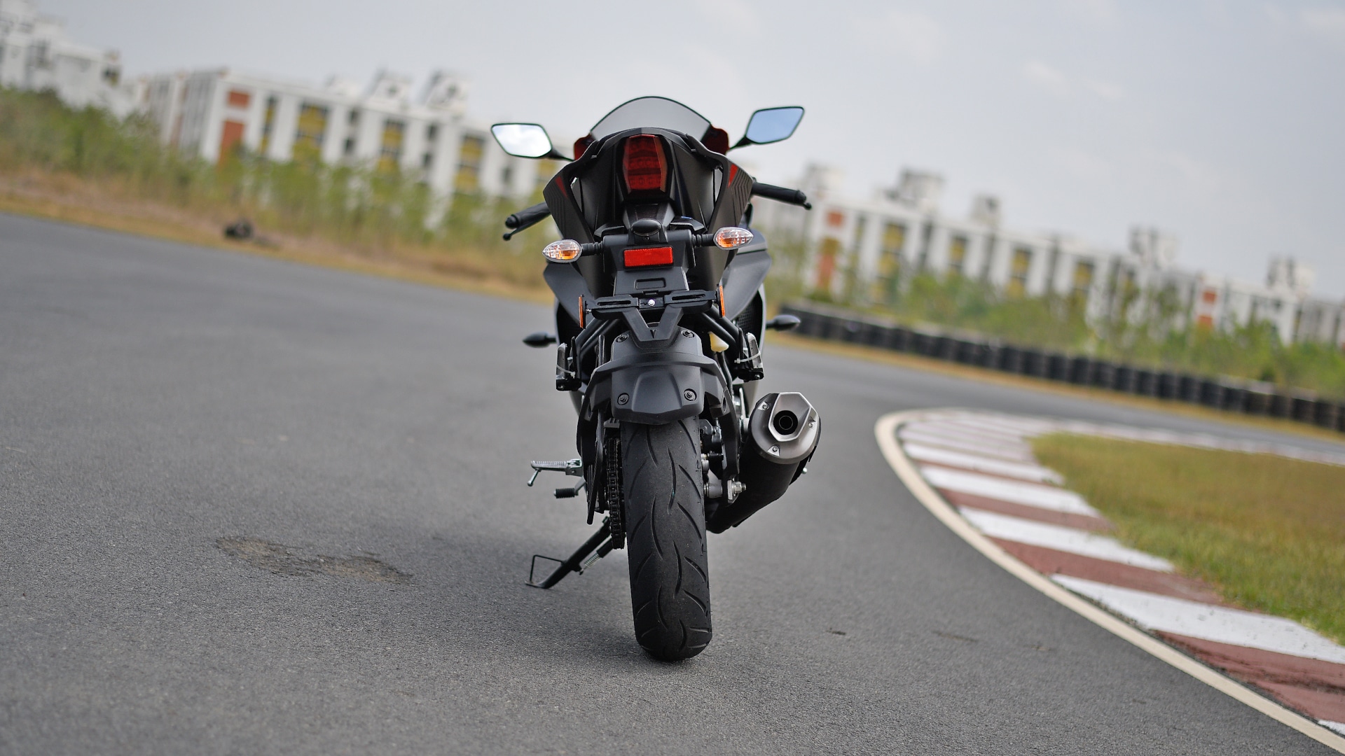 Yamaha YZF-R15 V3 2018 STD