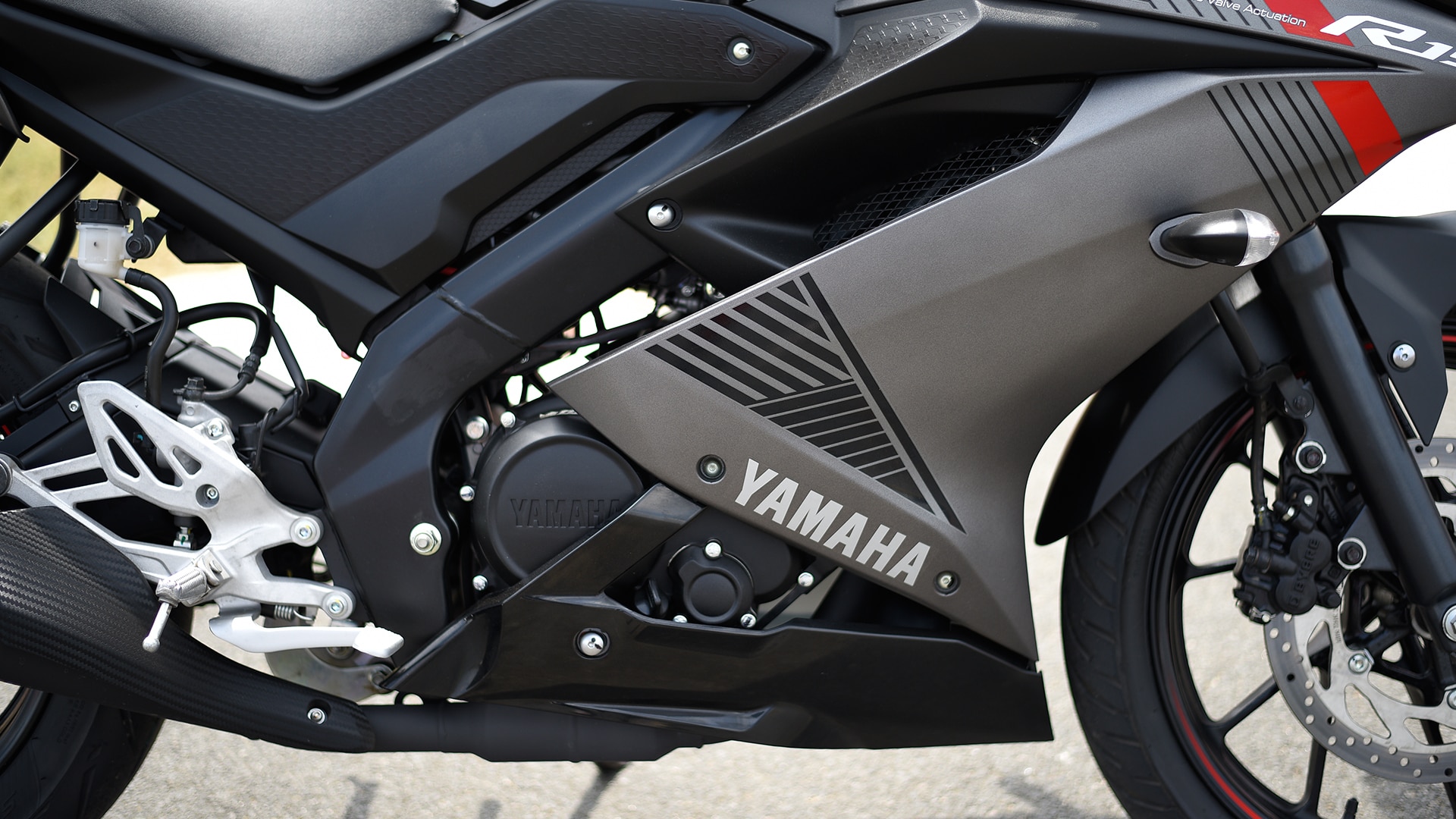 Yamaha YZF-R15 V3 2018 STD