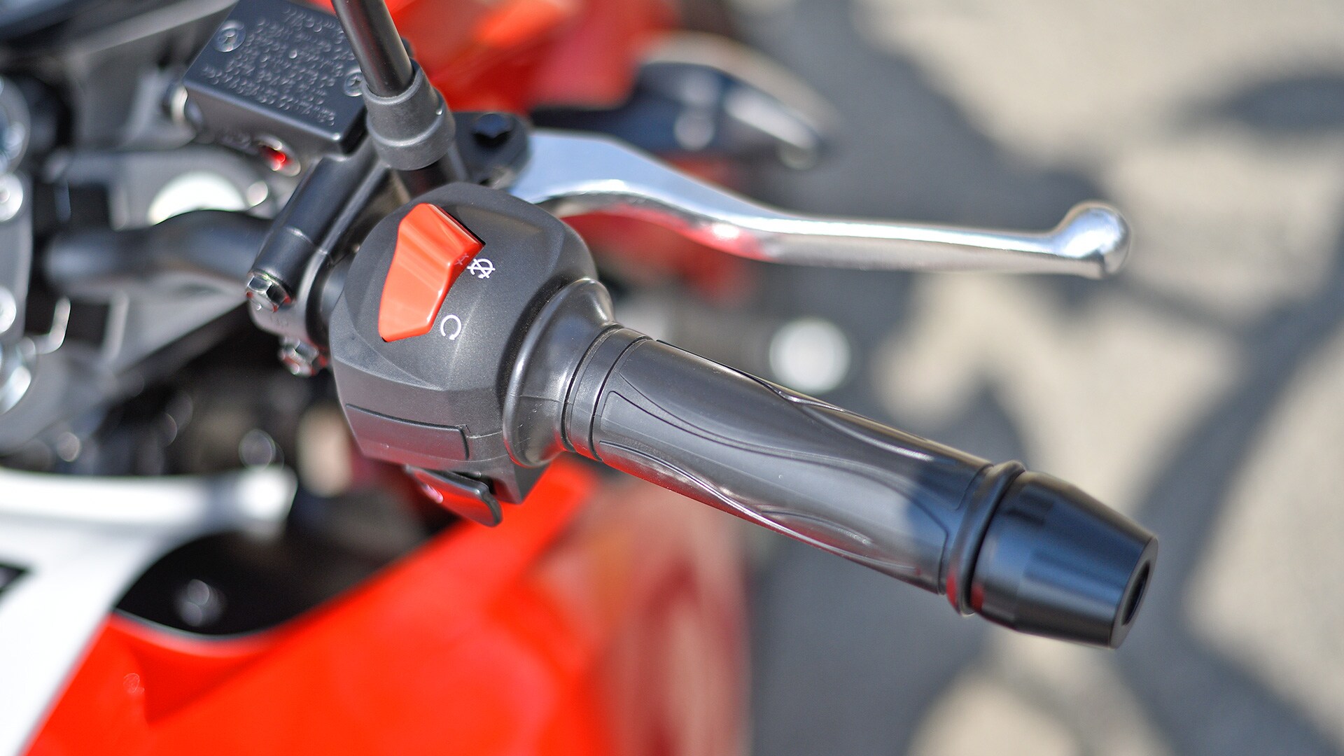 TVS Apache RTR 160 4V 2018 FI