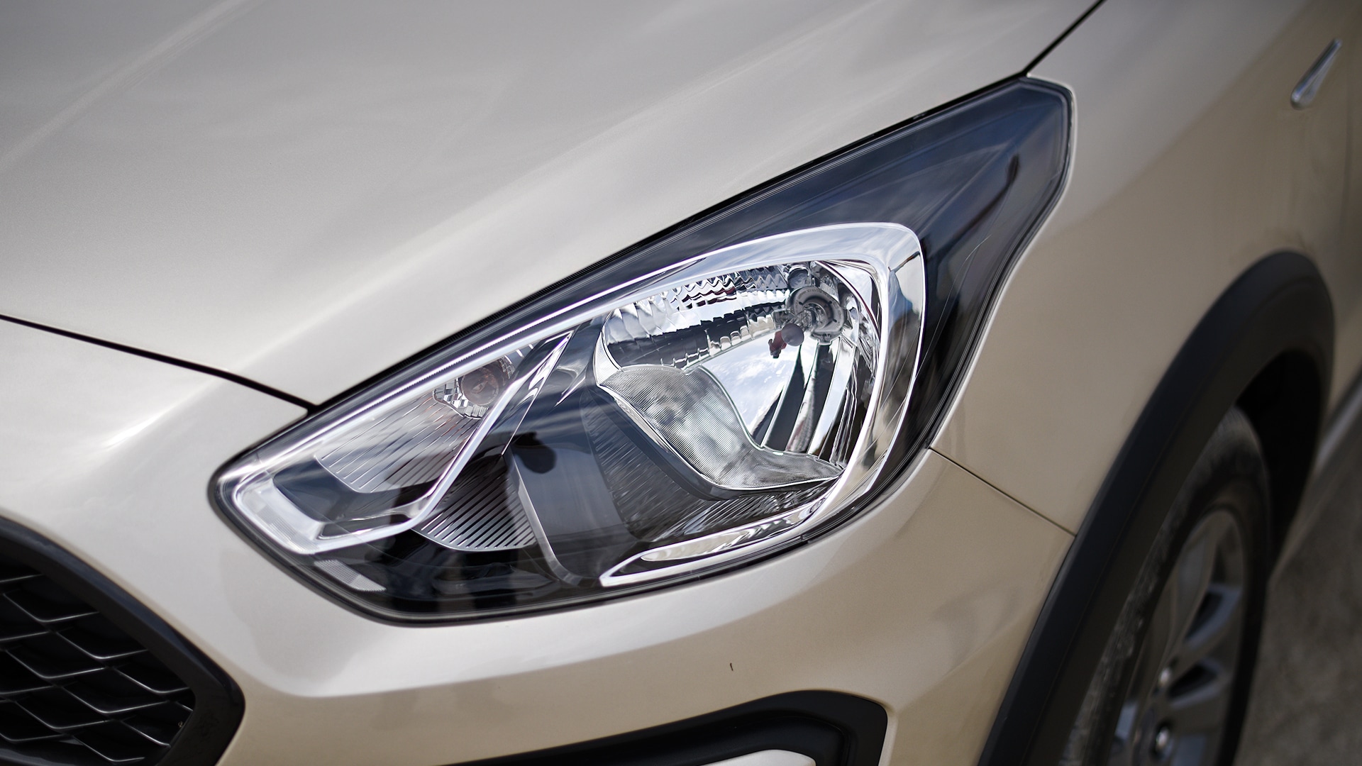 Ford Freestyle 2018 1.2 Petrol Titanium Exterior