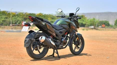 Honda X-Blade 2019 ABS Price in India, Mileage, Reviews, Colours
