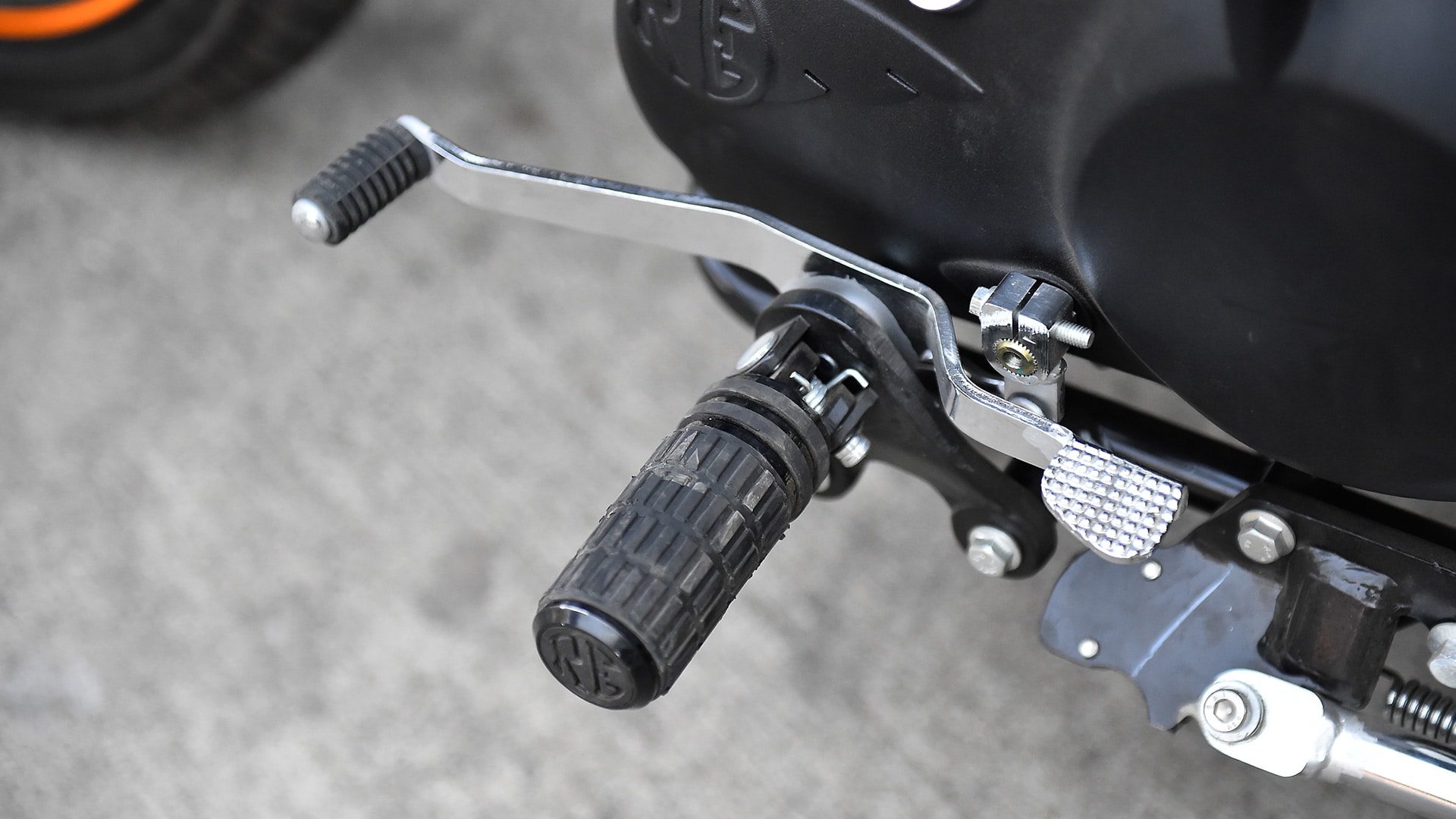 Royal Enfield Thunderbird 500X 2018 STD