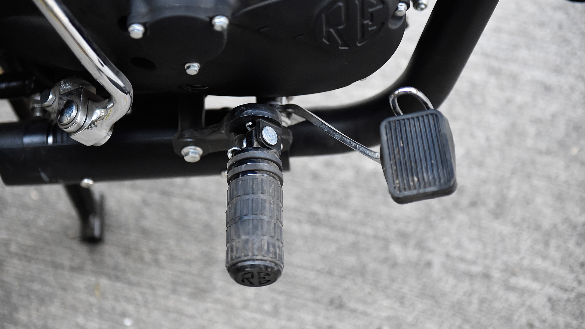 Royal Enfield Thunderbird 500X 2018 STD