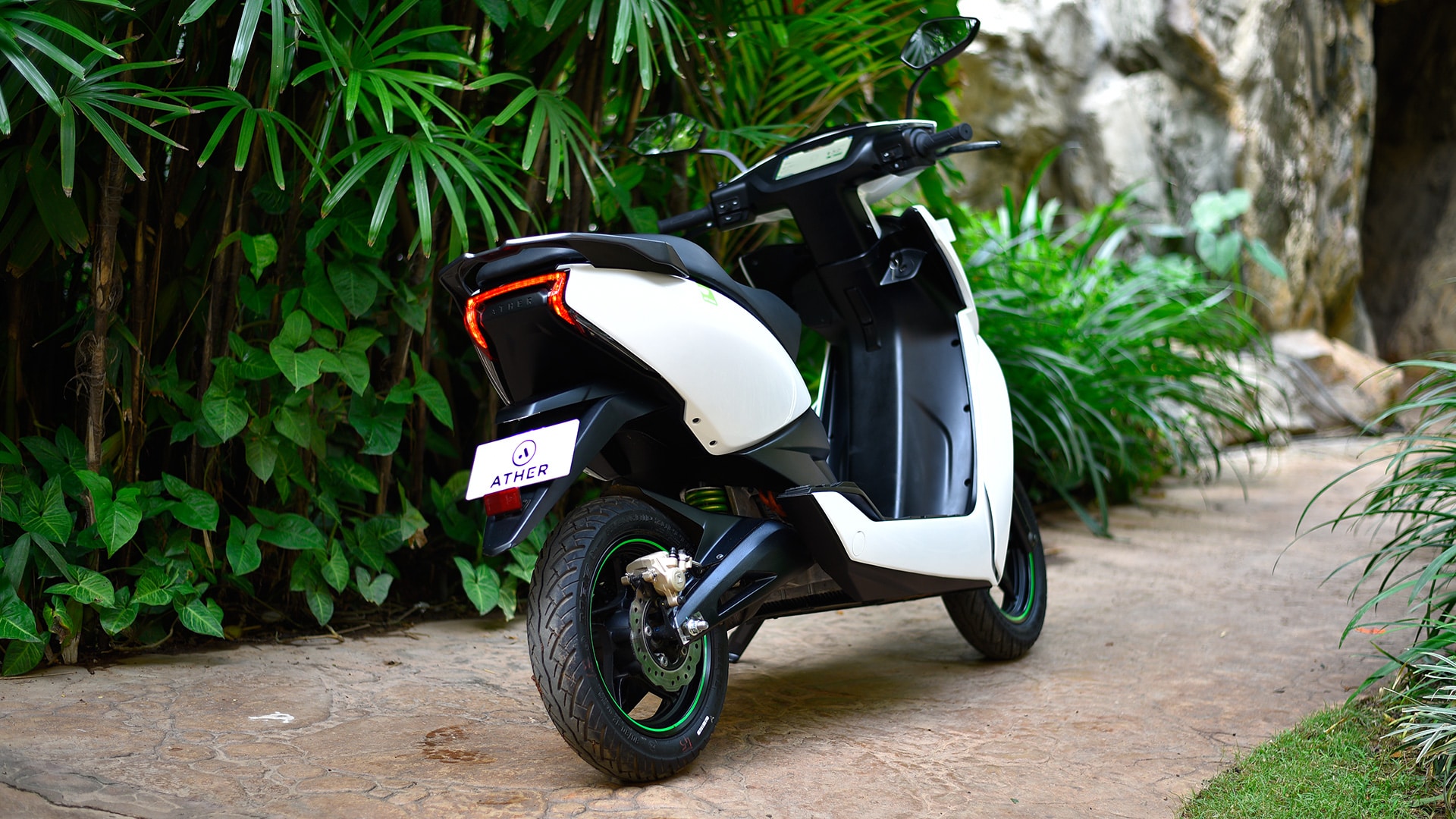 Ather Energy 450 2018 STD Compare