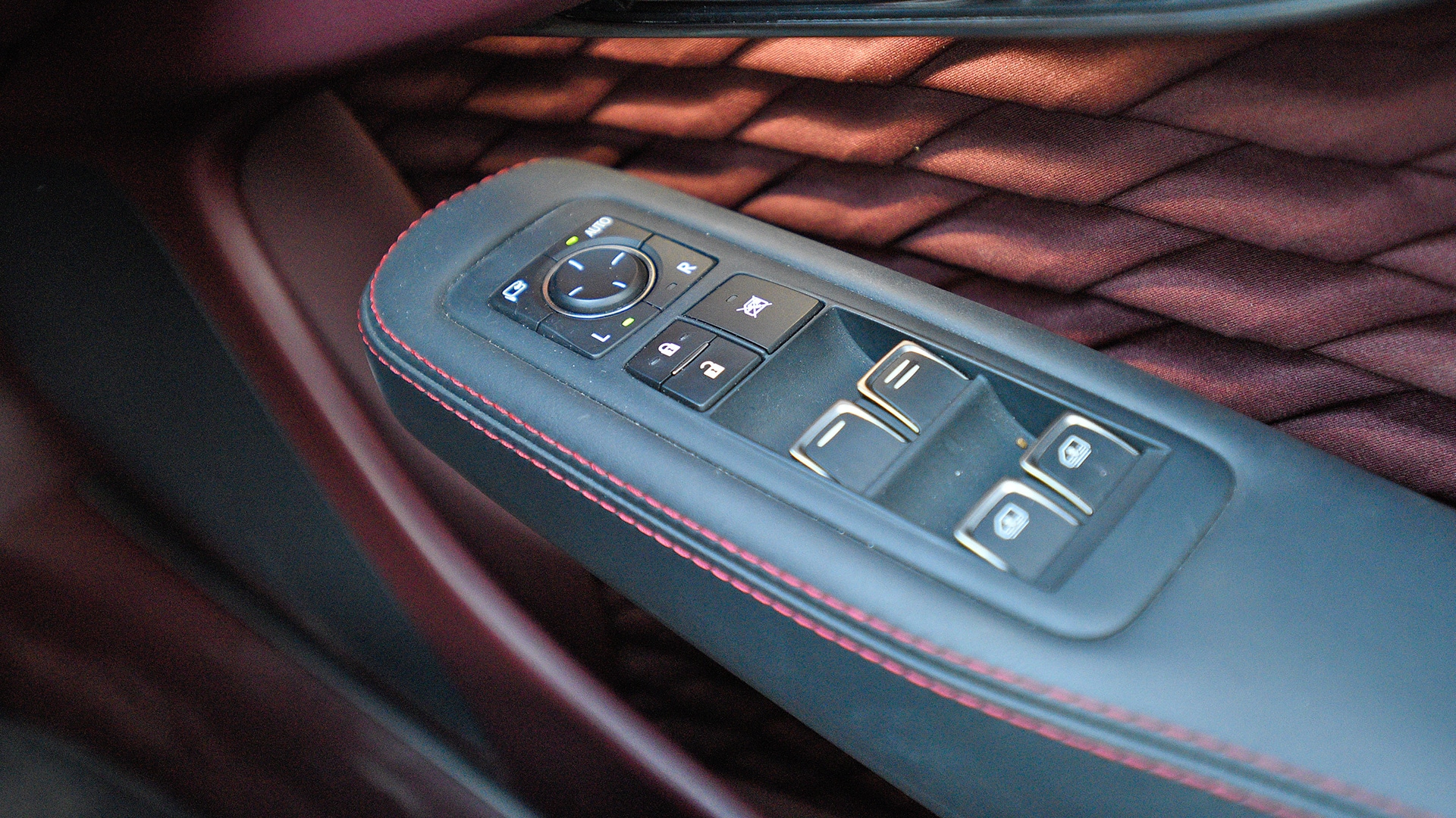 Lexus LS 500h 2018 Ultra Luxury Interior