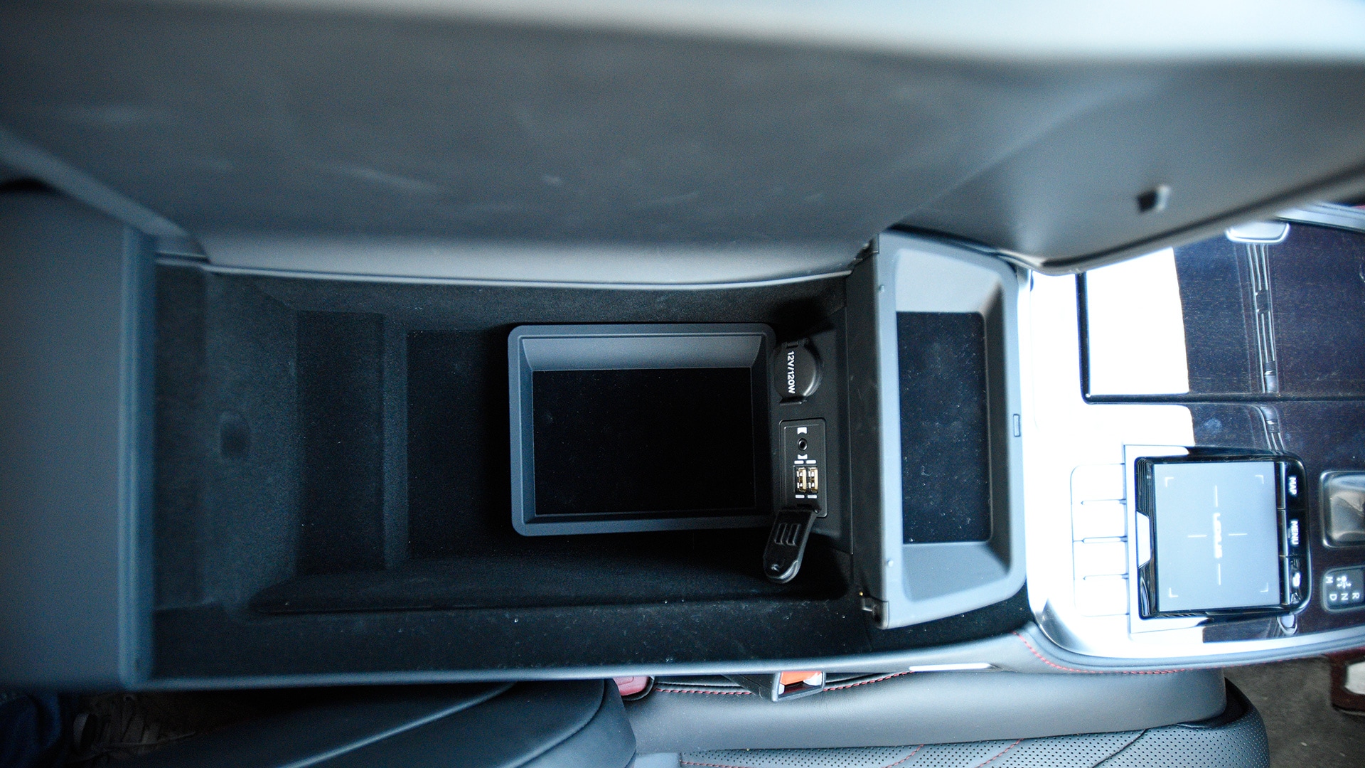 Lexus LS 500h 2018 Ultra Luxury Interior