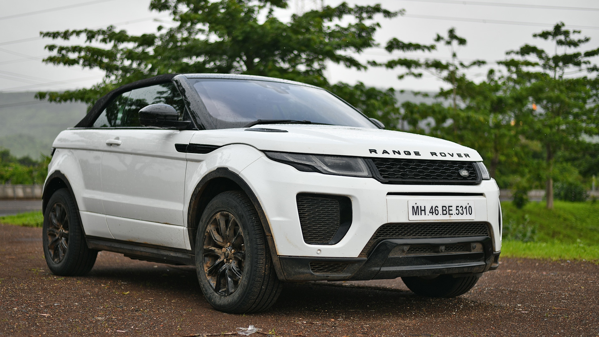 Land Rover Range Rover Evoque Convertible-2018-HSE Dynamic Petrol Compare