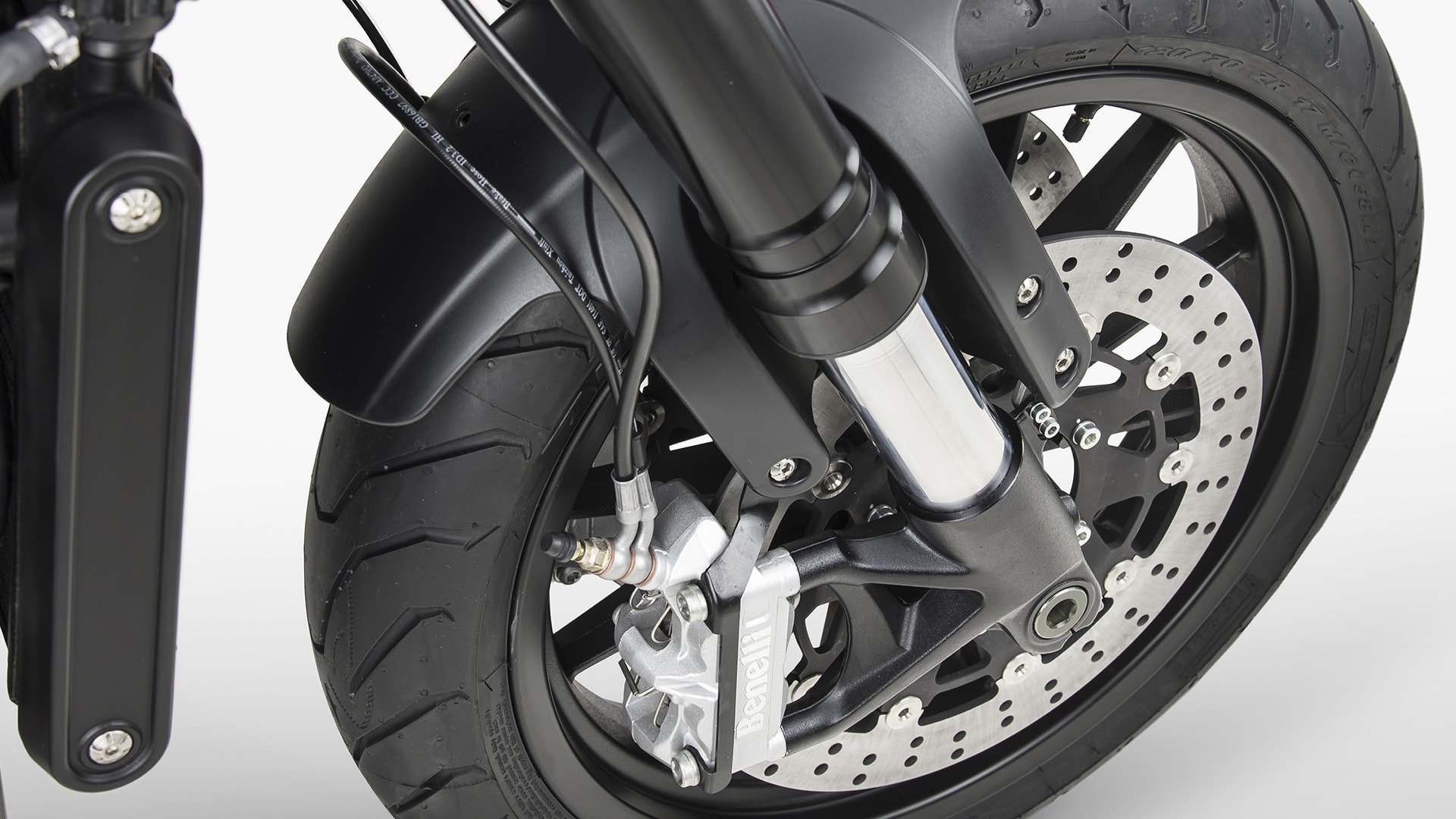 Benelli Leoncino 500 2018 Std