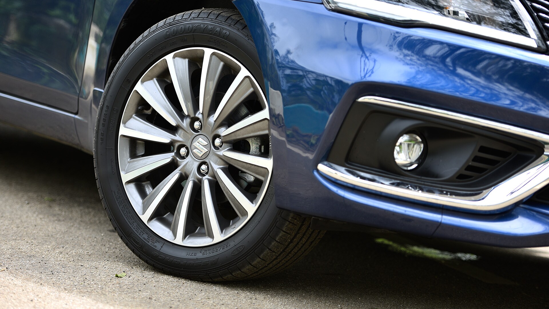 Maruti Suzuki Ciaz 2018 Zeta Petrol AT Exterior