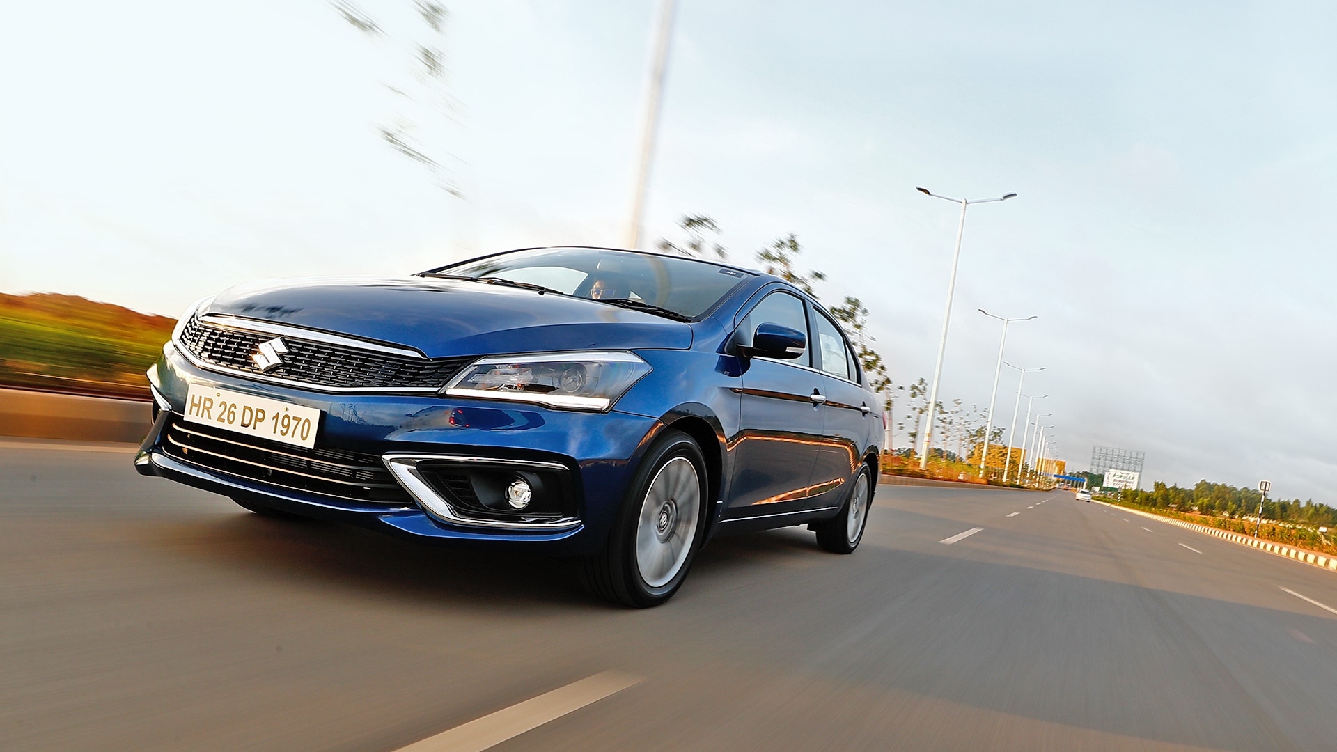 Maruti Suzuki Ciaz 2018 Zeta Petrol AT Exterior