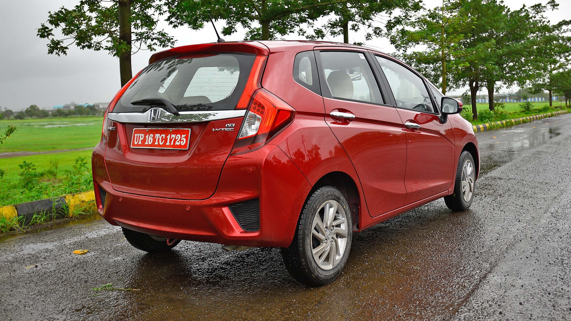 Honda Jazz 2018 Petrol VX Exterior