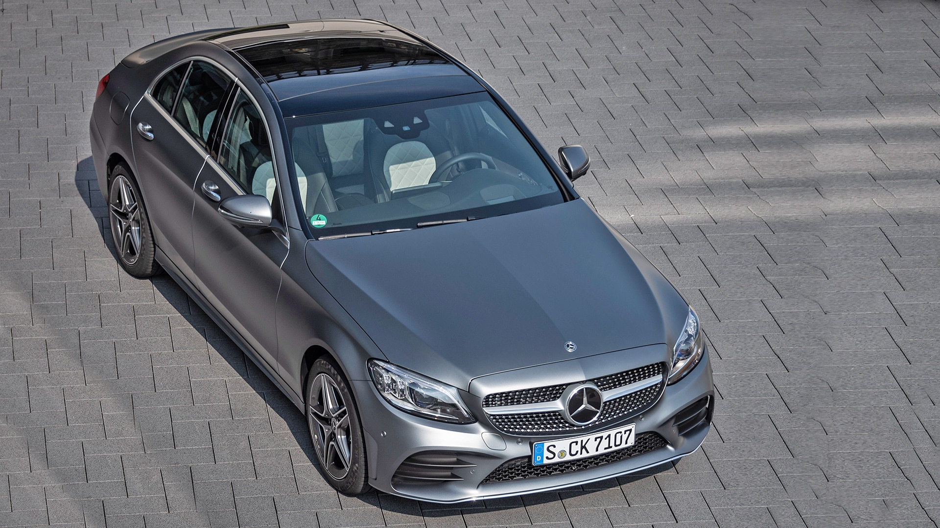 Mercedesbenz C class 2018 C300d Exterior