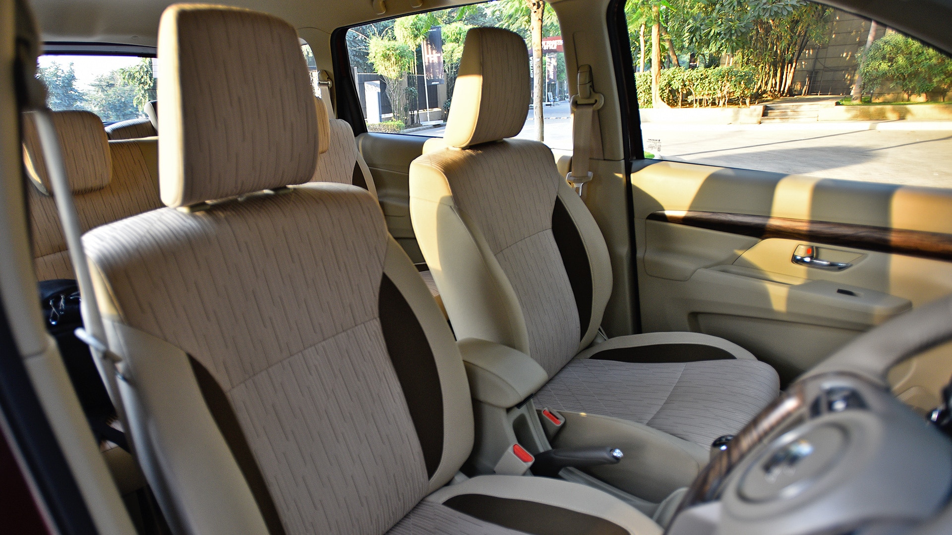 Maruti Suzuki Ertiga 2019 Zxi Plus Interior