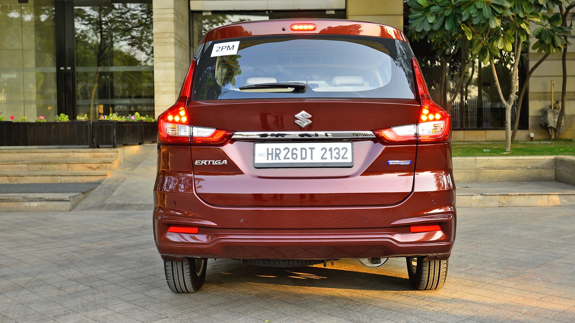 Maruti Suzuki Ertiga 2019 Zxi Plus Compare