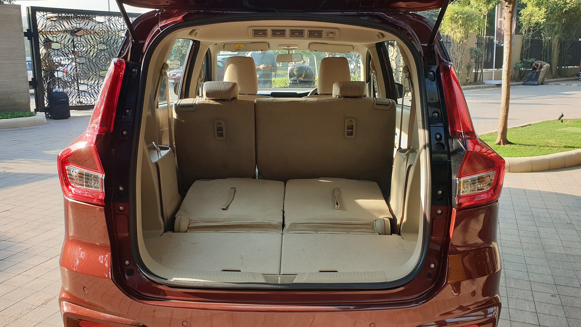 Maruti Suzuki Ertiga 2019 Zxi Plus Interior Car Photos Overdrive