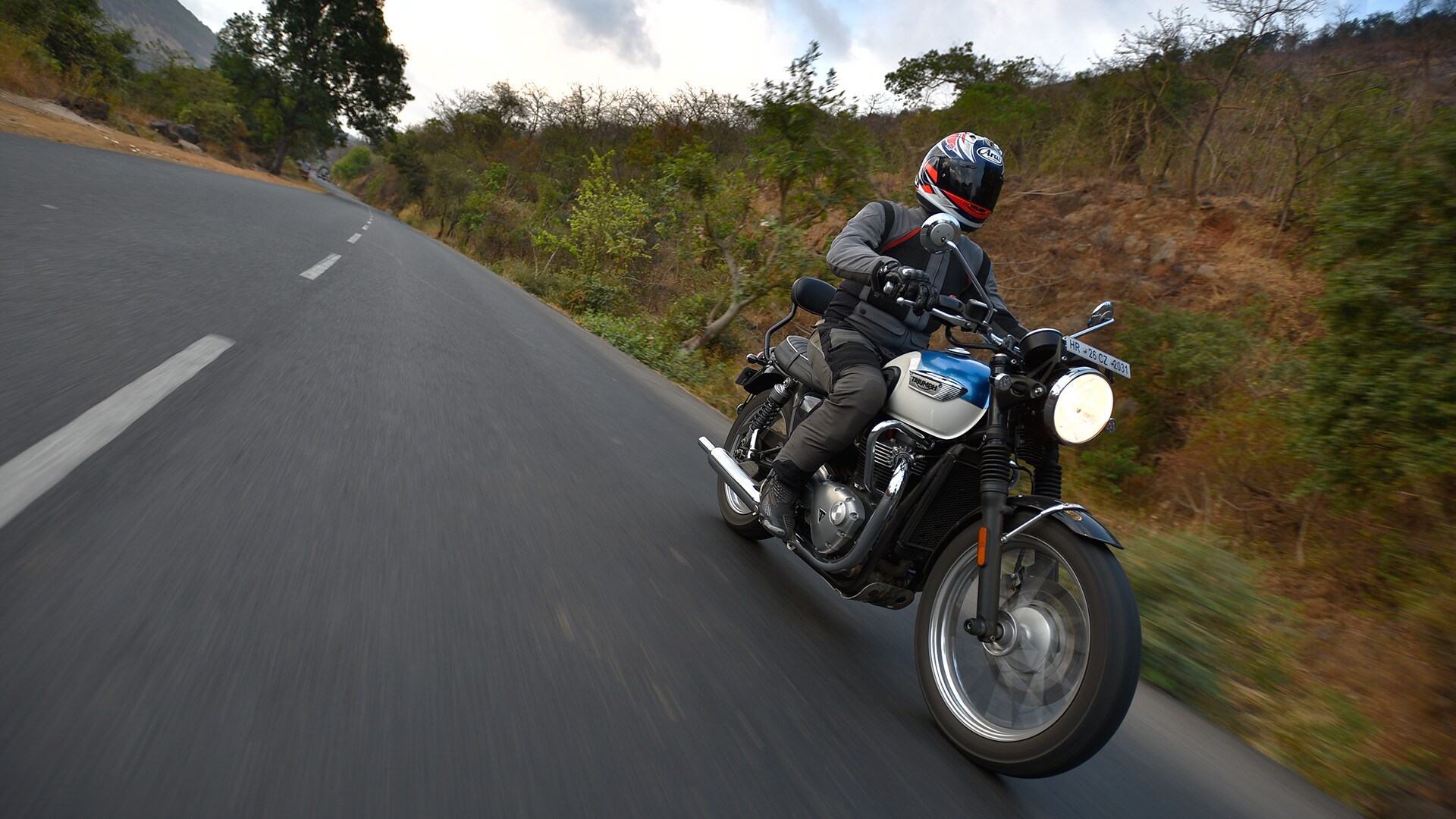 Triumph Bonneville T100 2016 STD