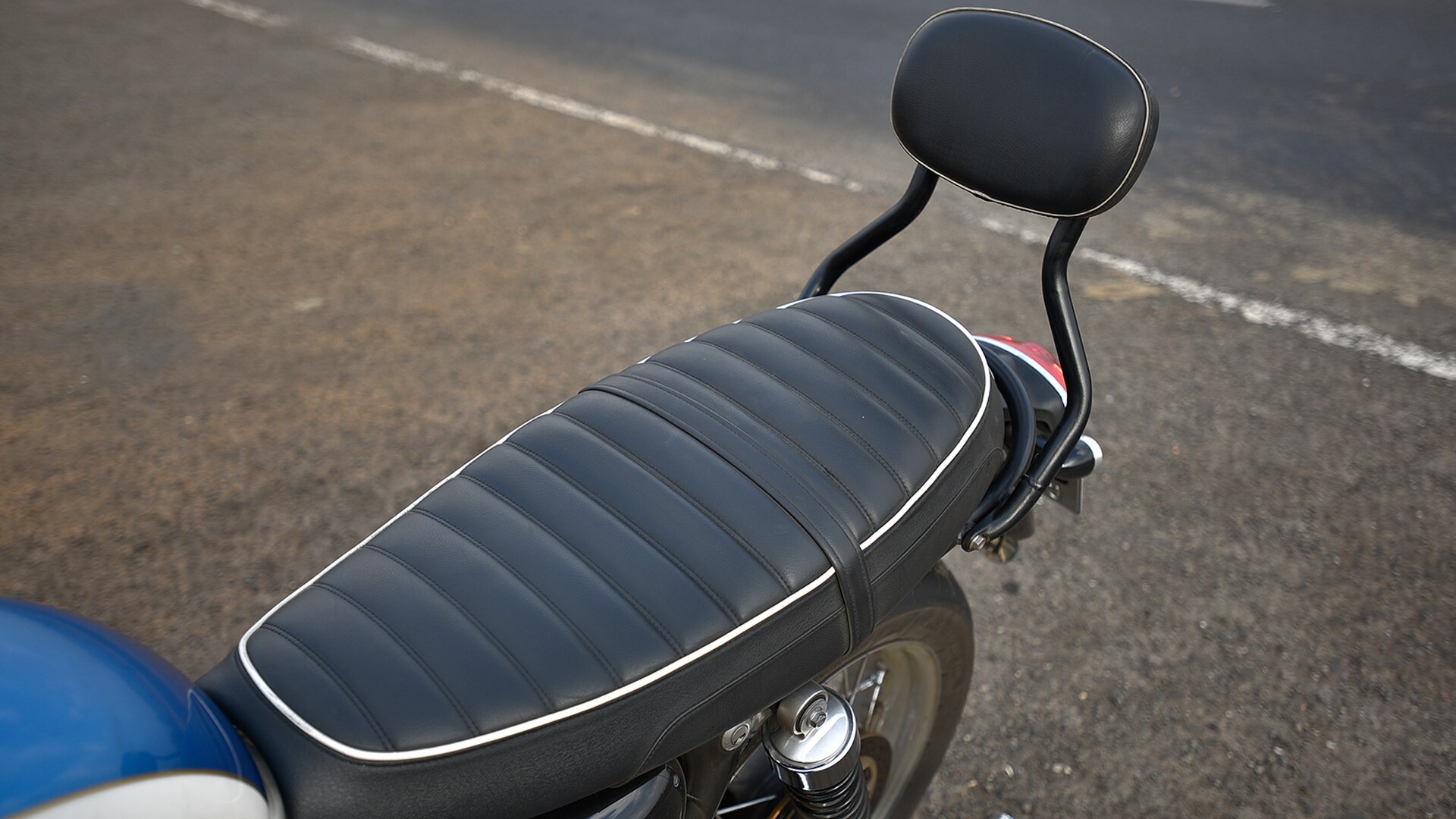 Triumph Bonneville T100 2016 STD