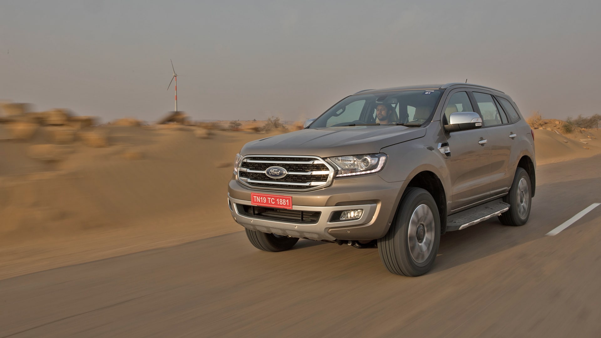 Ford Endeavour 2019 3.2 AT Titanium+ 4x4 Exterior