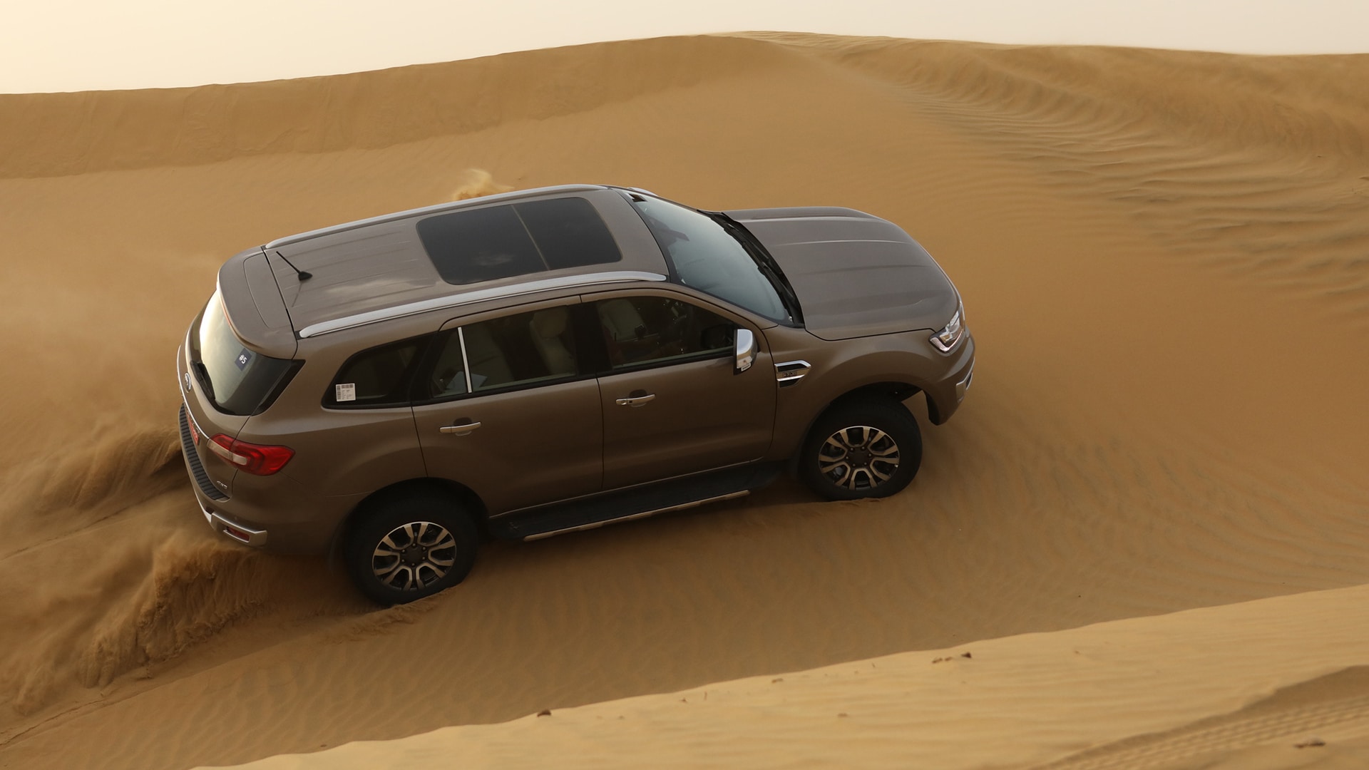 Ford Endeavour 2019 3.2 AT Titanium+ 4x4 Exterior