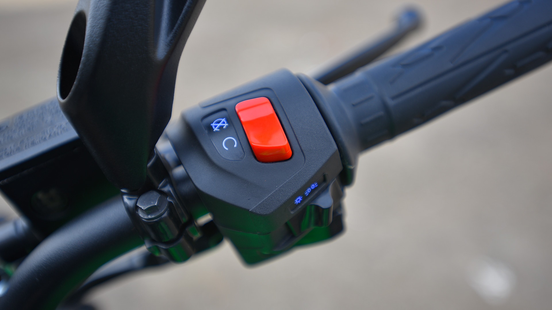 Bajaj Dominar 400 2019 ABS