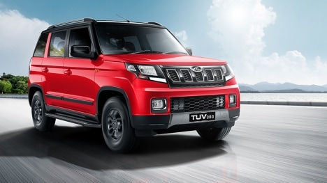 Mahindra TUV300 2019 T10 OPT Dual Tone