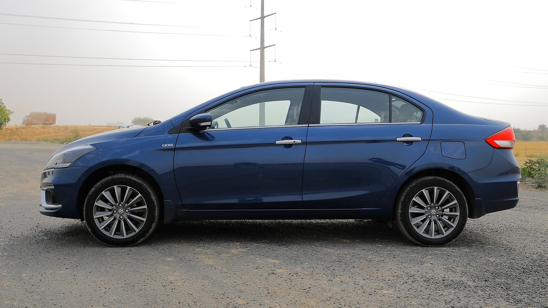 Maruti Suzuki Ciaz 2019 Zeta Petrol AT Exterior