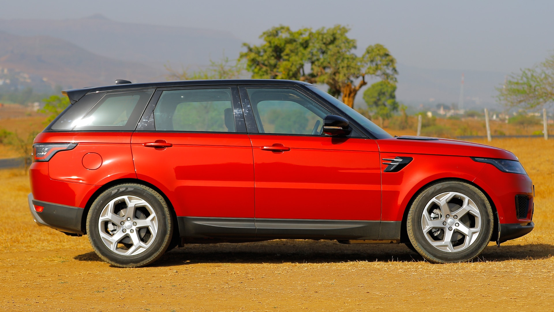 Land Rover Range Rover Sport 2019 2.0 l Petrol HSE Exterior