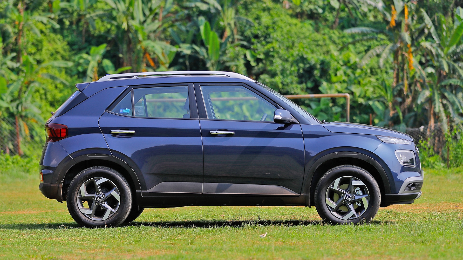 Hyundai Venue 2019 1.4 CRDi MT E Exterior