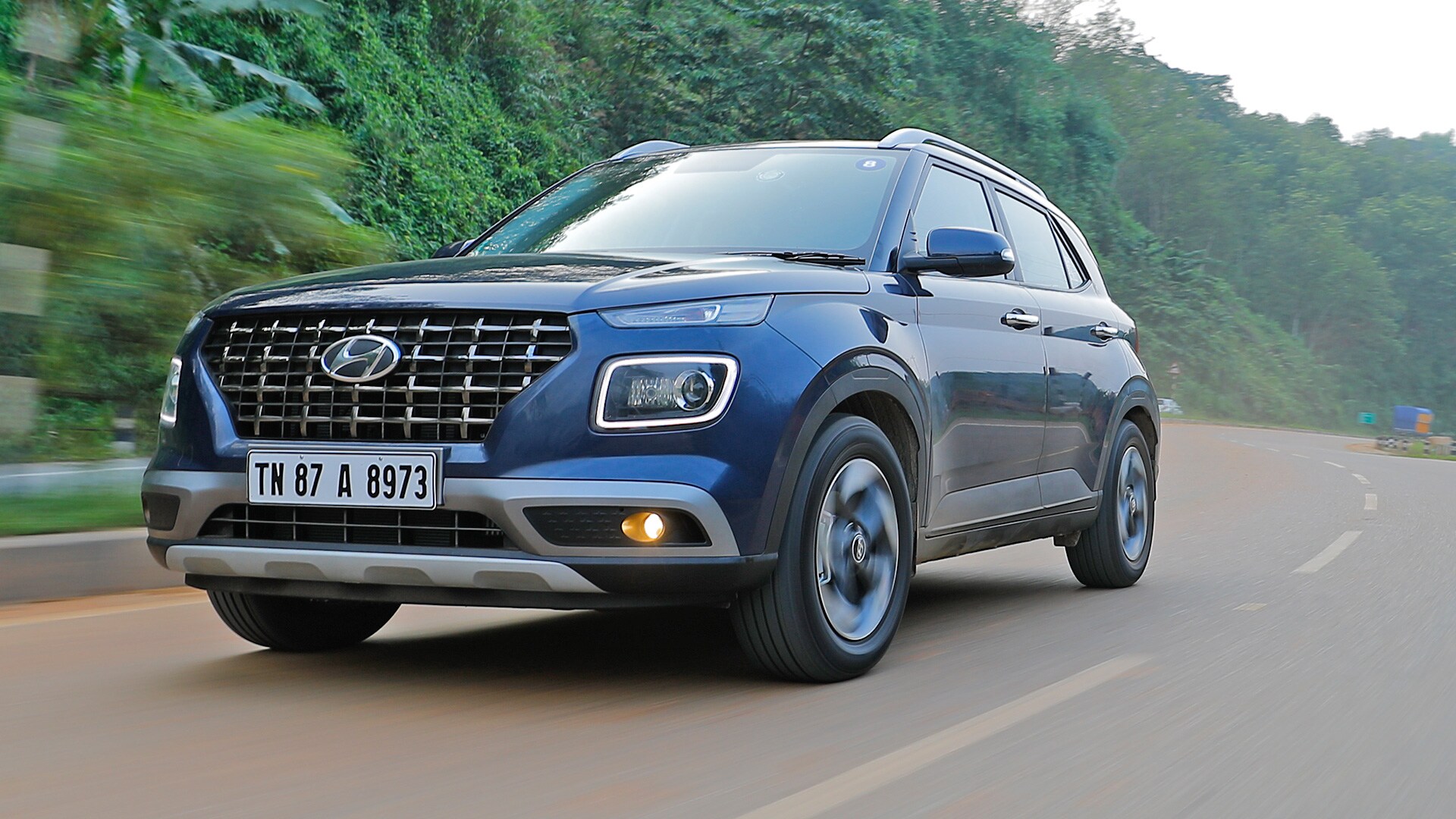 Hyundai Venue 2019 1.4 CRDi MT E Exterior