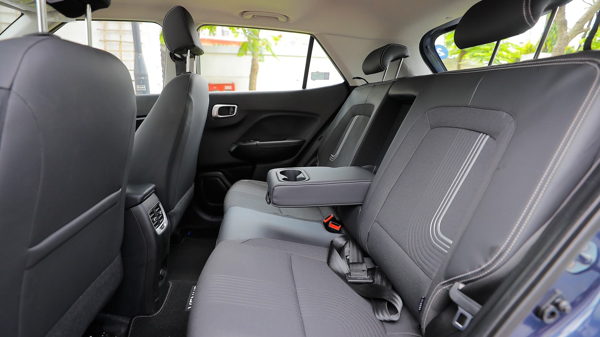 Hyundai Venue 2019 1.4 CRDi MT E Interior