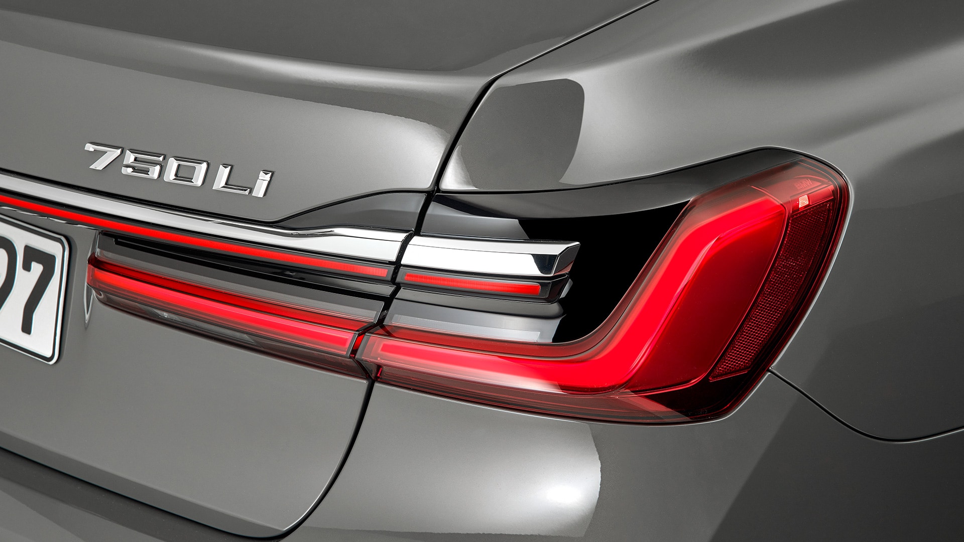 BMW 7 series 2019 730Ld Design Pure Excellence Signature Exterior