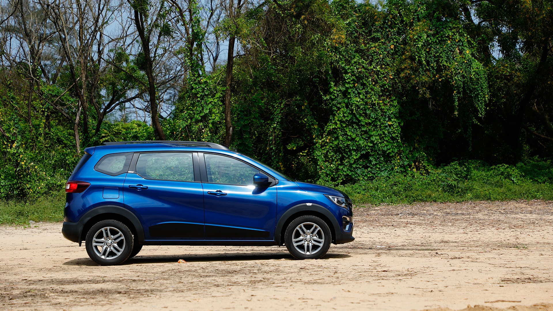 Renault Triber 2019 RXL Exterior