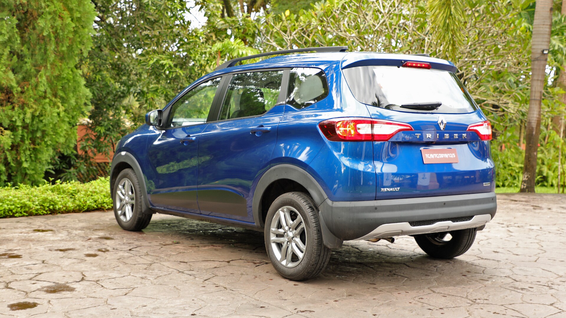 Renault Triber 2019 RXL Exterior