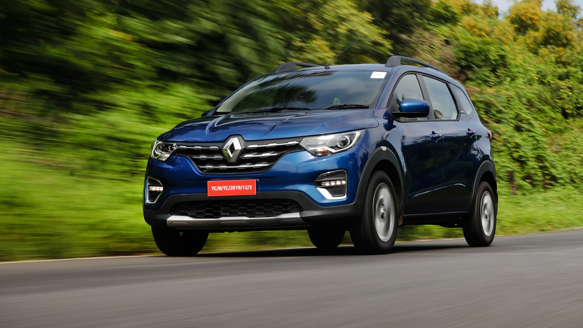 Renault Triber 2019 RXL Exterior