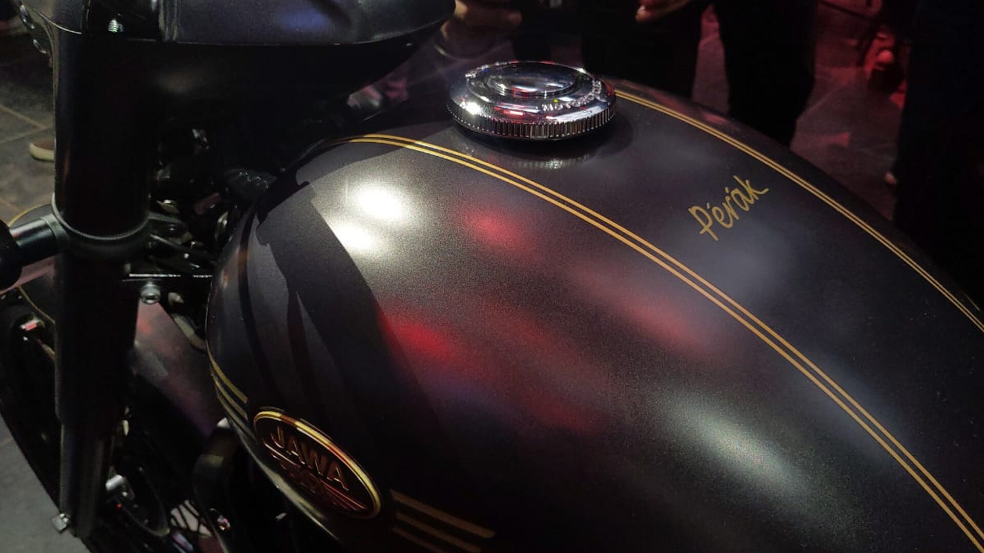 Jawa Motorcycles Perak Bobber 2020