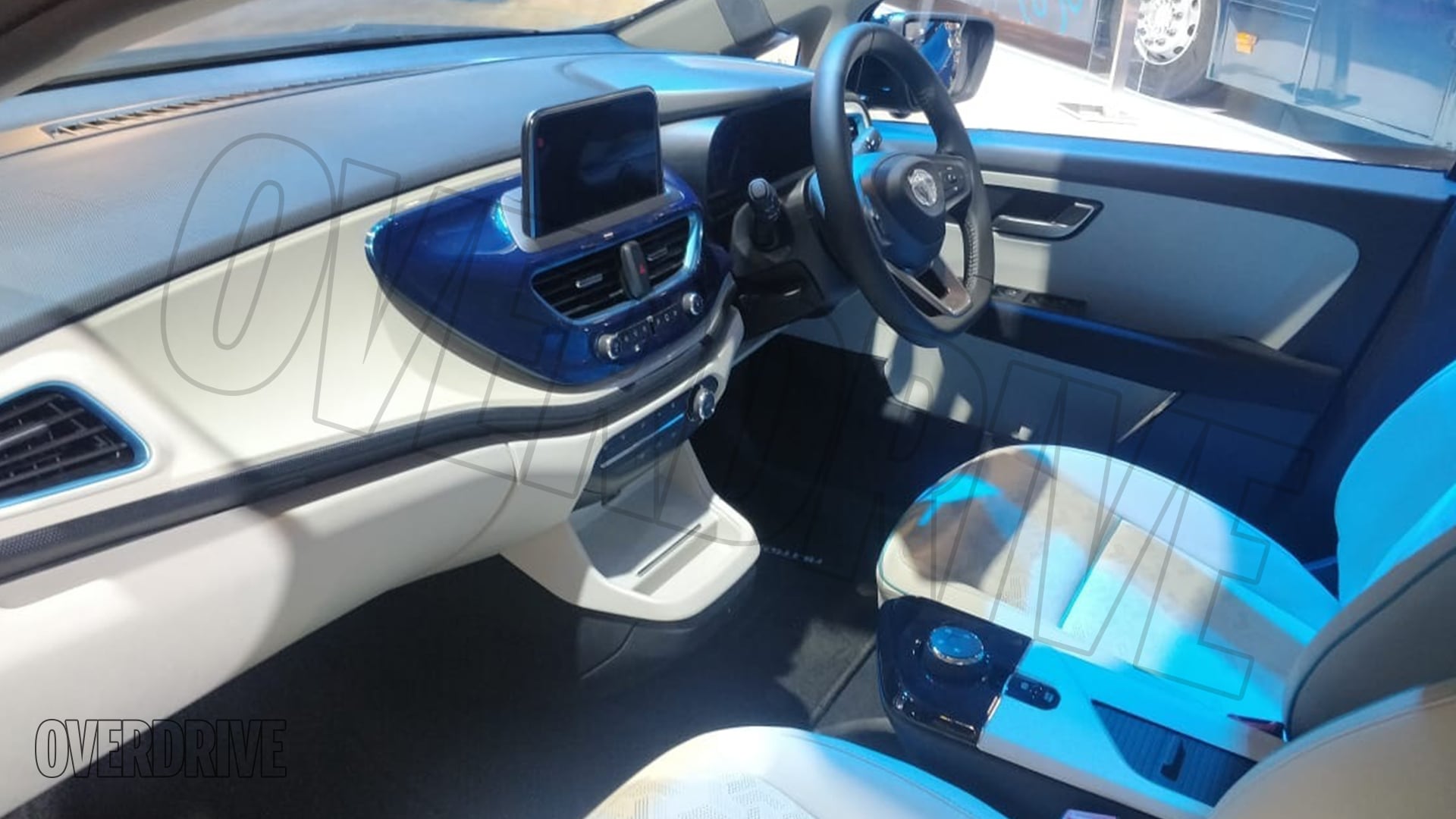 Tata Altroz EV 2020 STD Exterior