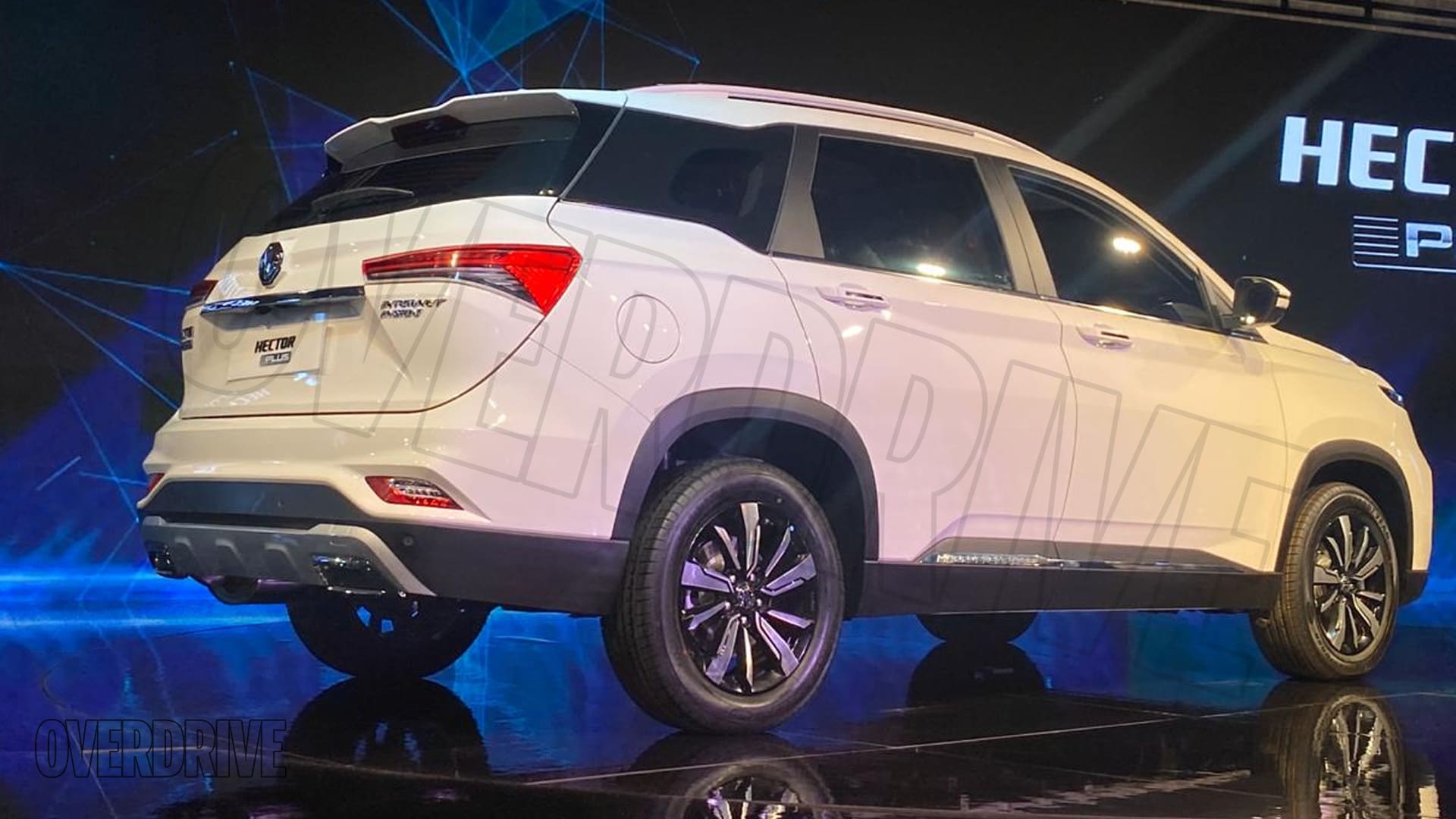 MG Hector Plus 2020 1.5 Petrol Exterior