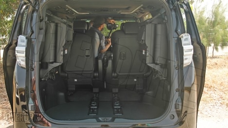 Toyota vellfire 2020 Executive Lounge Interior