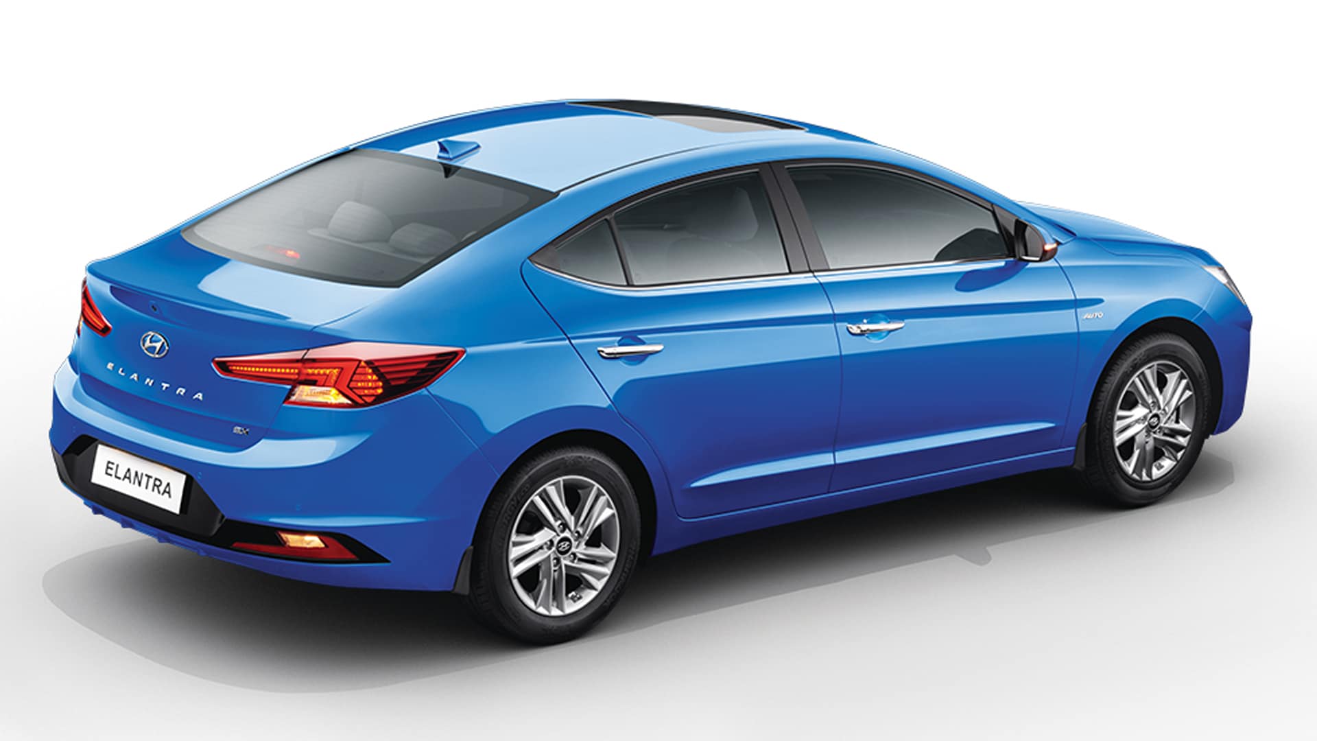 Hyundai Elantra 2020 1.5 Diesel SX Exterior