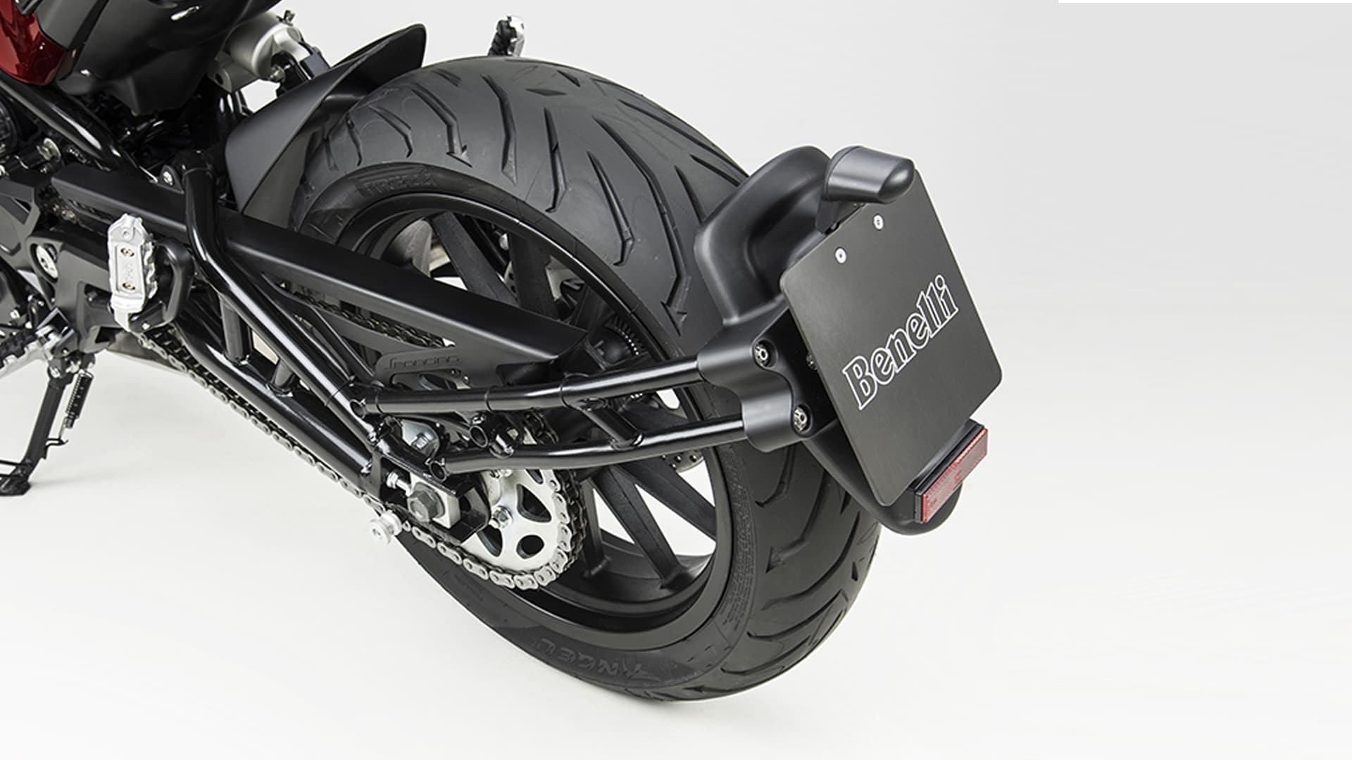 Benelli Leoncino 500 2021 STD