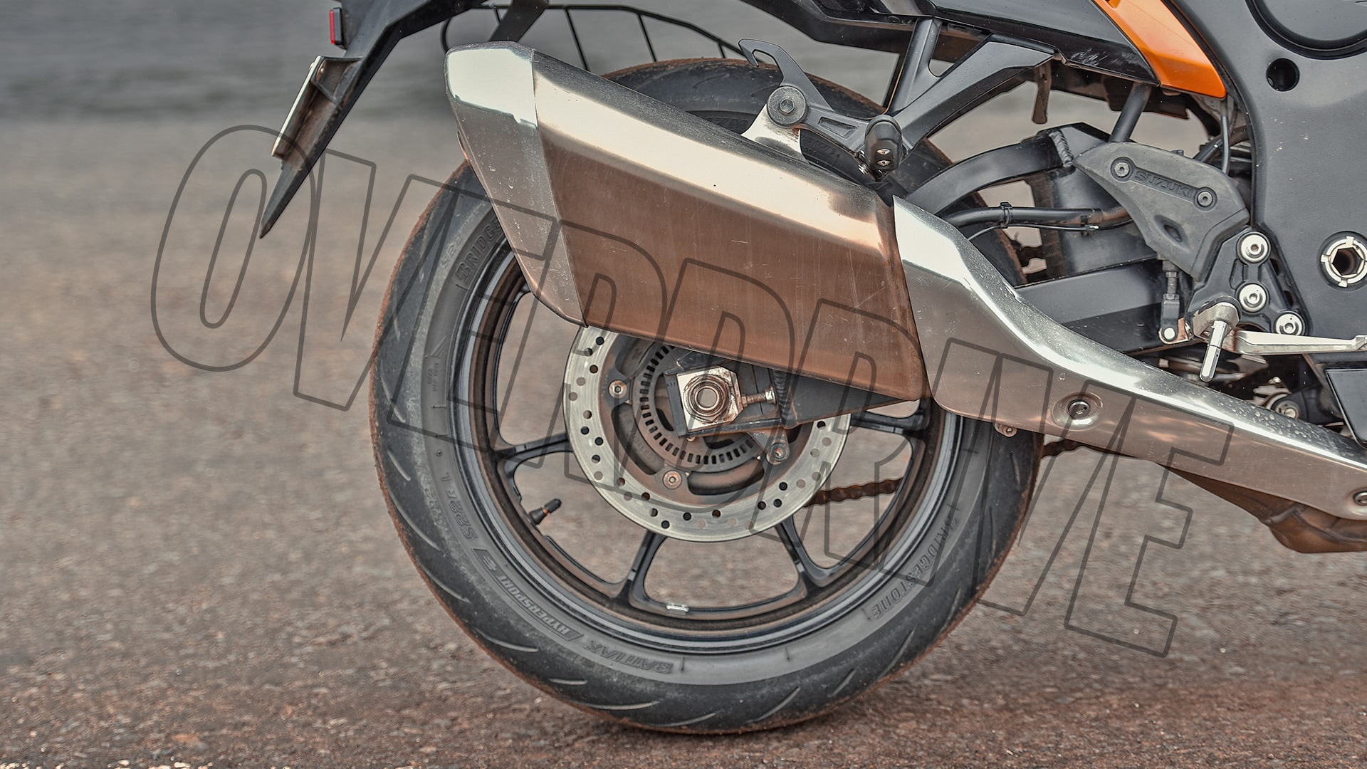 Suzuki Hayabusa 2021 STD