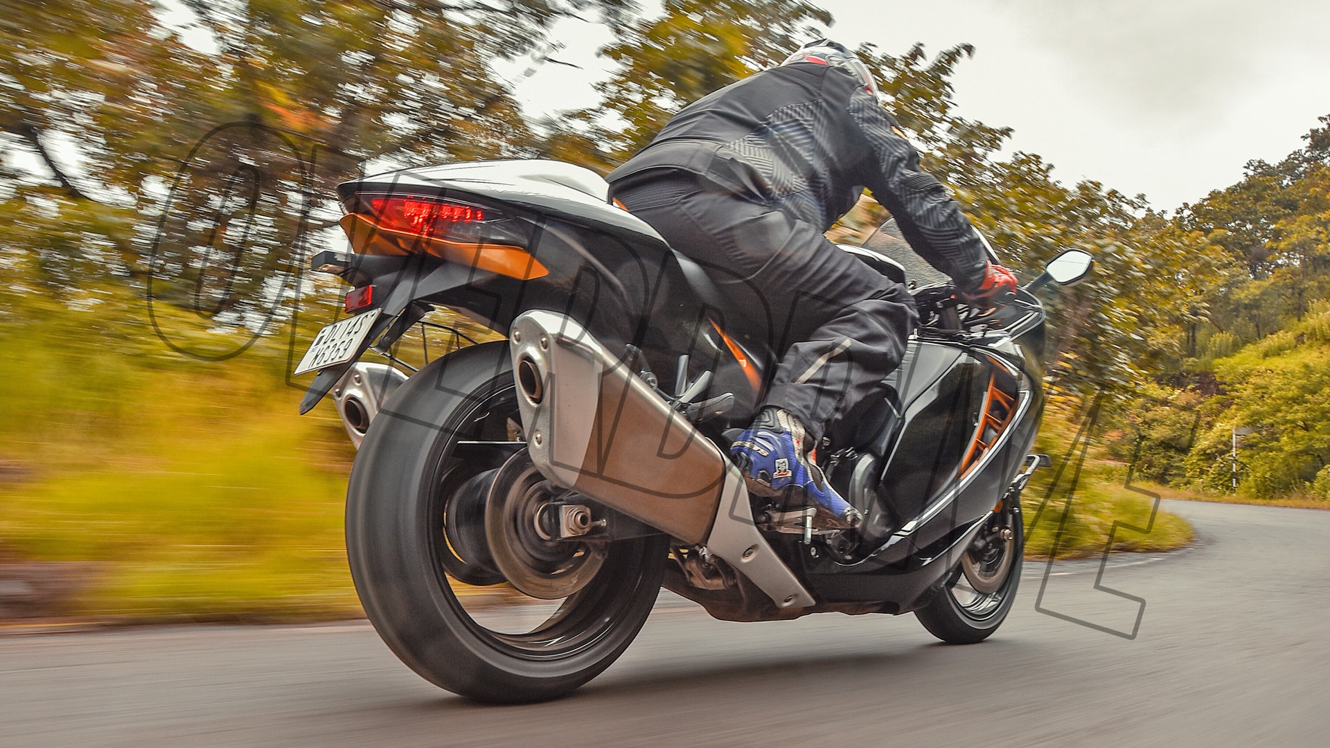 Suzuki Hayabusa 2021 STD