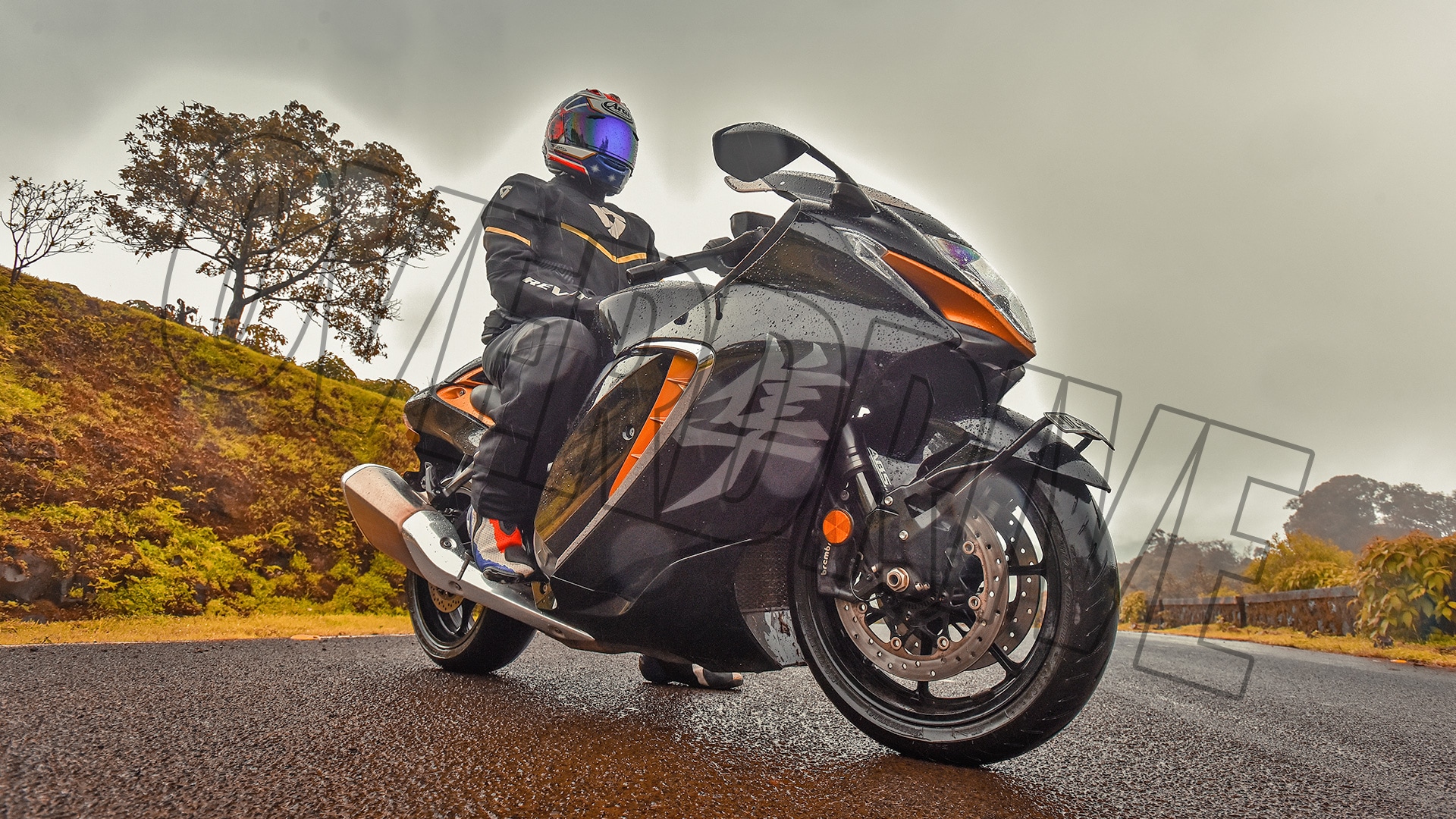 Suzuki Hayabusa 2021 STD