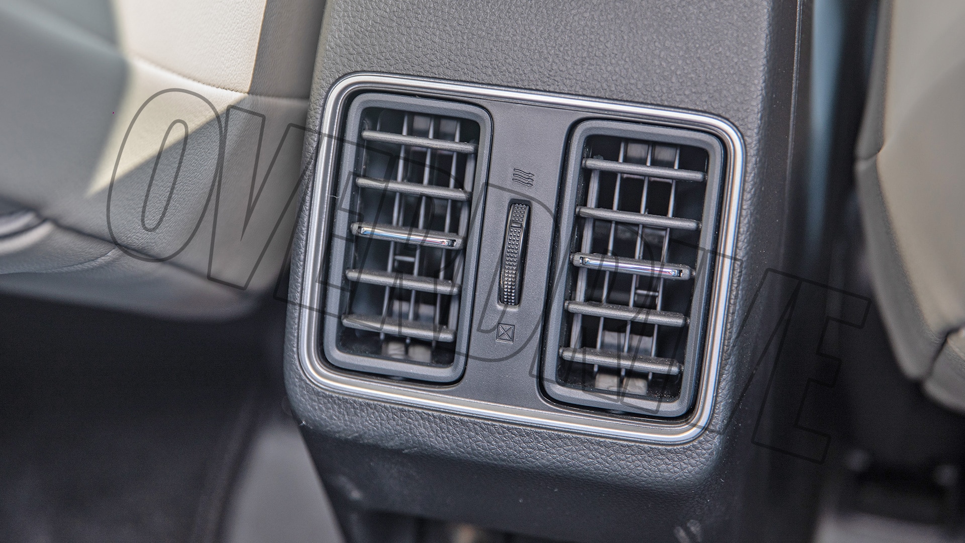 Honda City e:HEV 2022 ZX interior