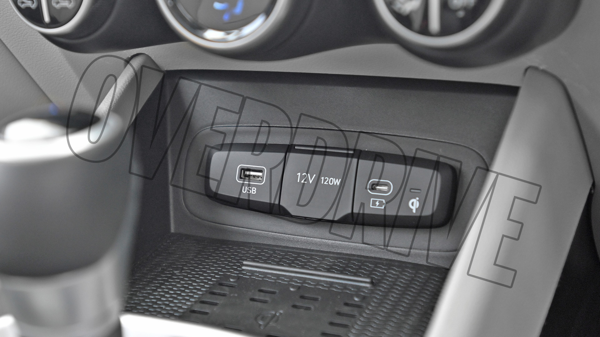 Hyundai Venue 2022 1.2 Kappa MT SX Dual Tone Interior