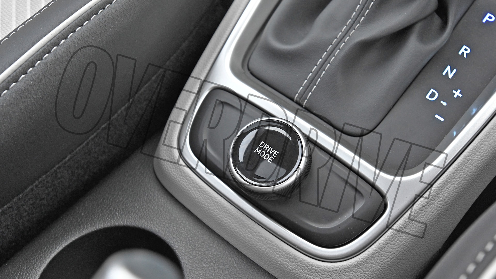 Hyundai Venue 2022 1.2 Kappa MT SX Dual Tone Interior