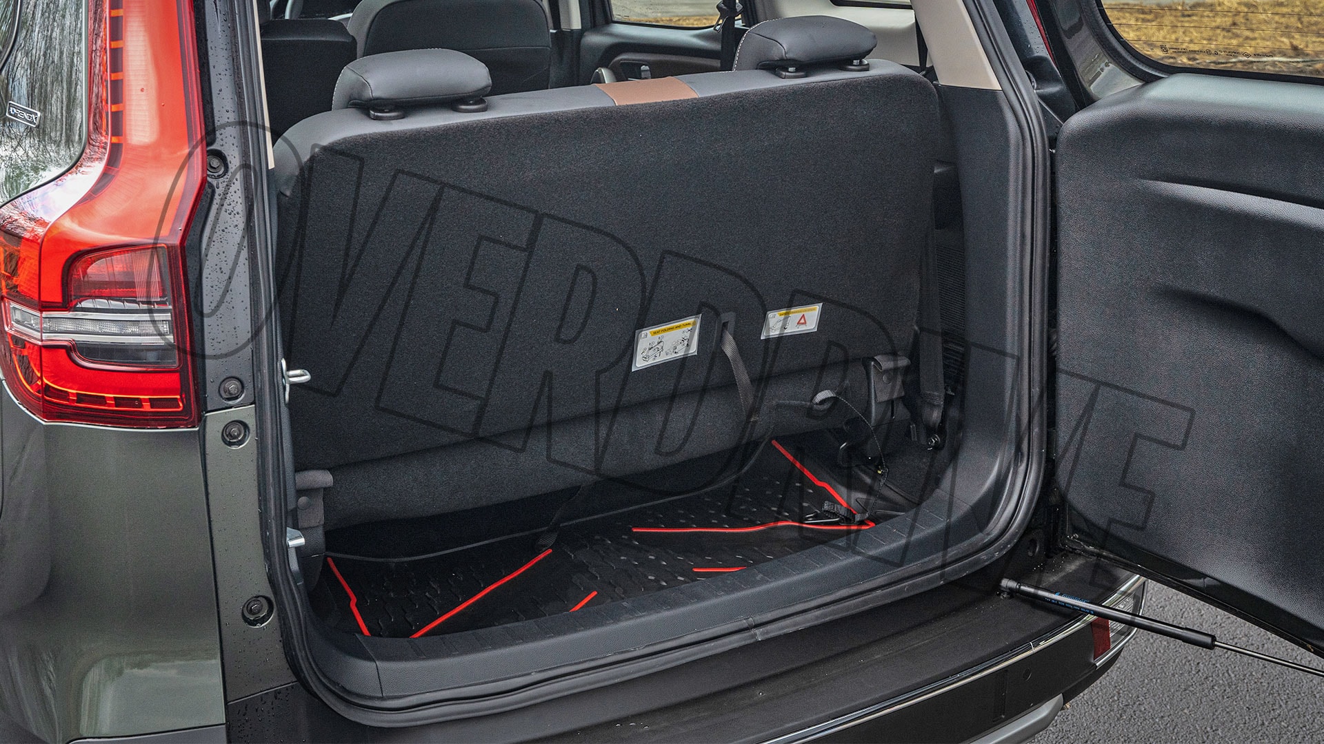 Mahindra Scorpio-N 2022 Z8L Petrol MT 6 Str Interior