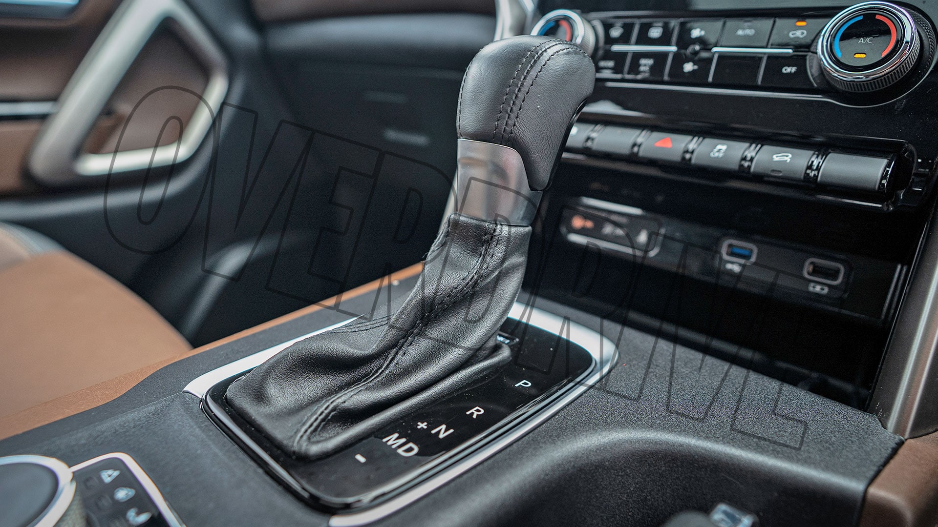 Mahindra Scorpio-N 2022 Z8L Petrol MT 6 Str Interior